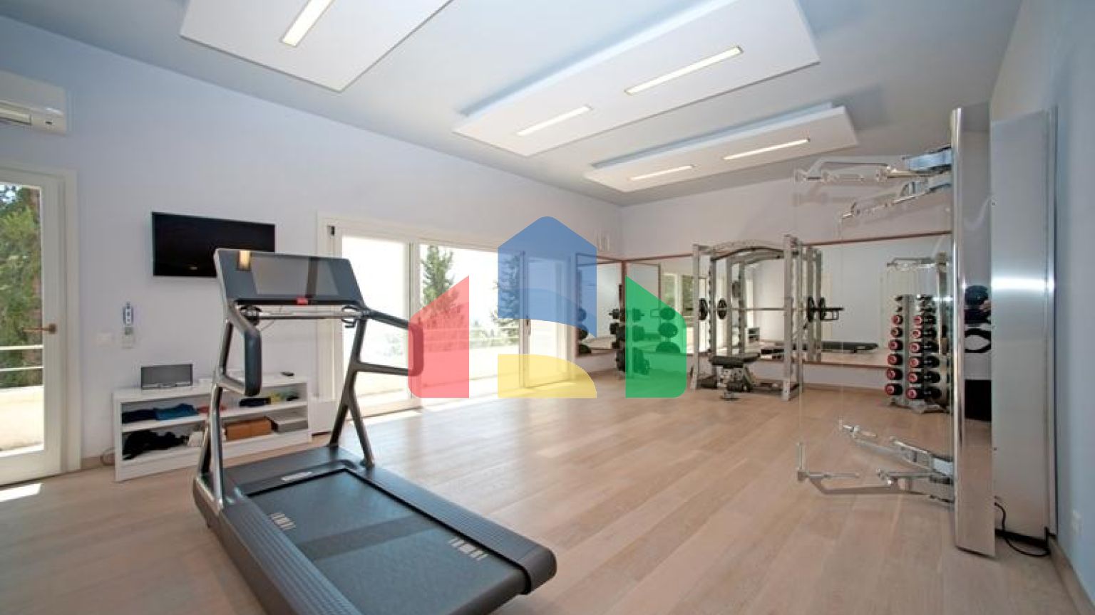 Продажа - Вилла 650 m² на о. Корфу