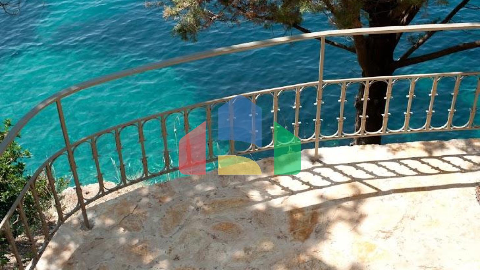 Продажа - Вилла 650 m² на о. Корфу