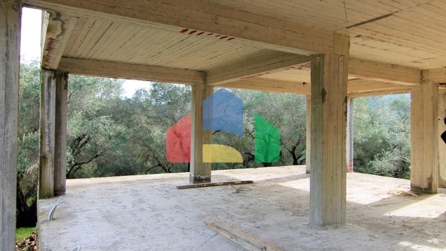 Продажа - Коттедж 240 m² на о. Корфу