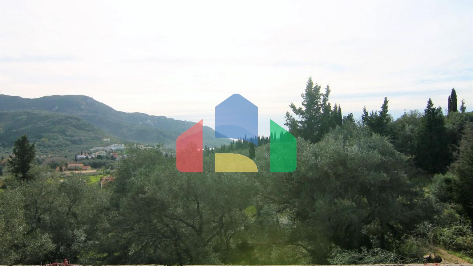 Продажа - Коттедж 240 m² на о. Корфу