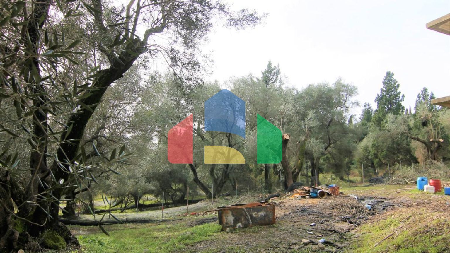 Продажа - Коттедж 240 m² на о. Корфу