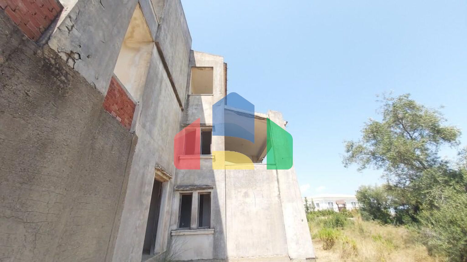 Продаж - Котедж 355 m² на о. Корфу