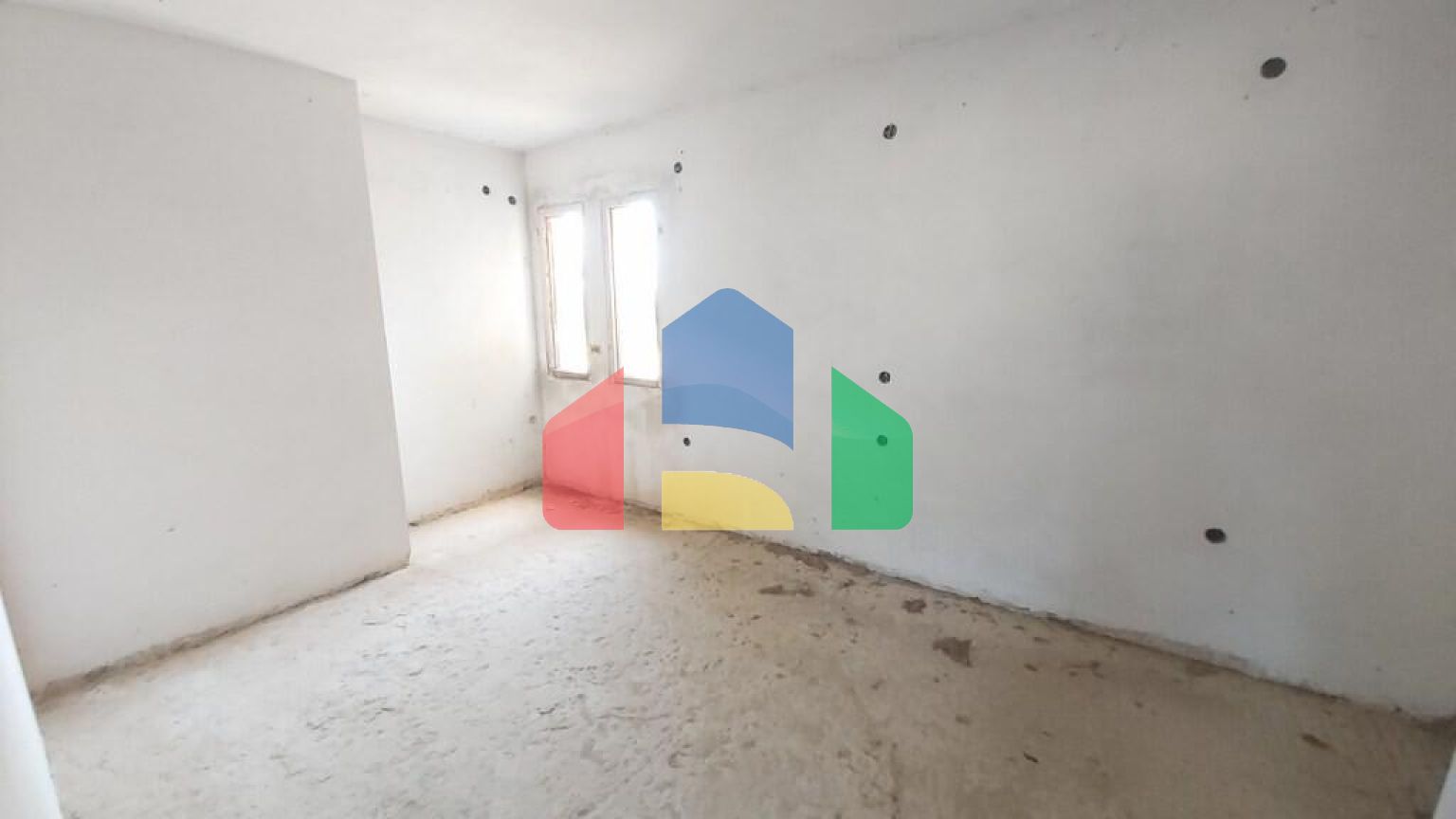 Продаж - Котедж 355 m² на о. Корфу