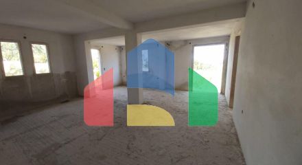 Продаж - Котедж 355 m² на о. Корфу