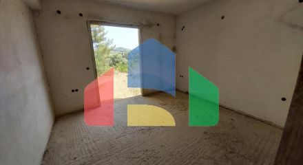 Продаж - Котедж 355 m² на о. Корфу