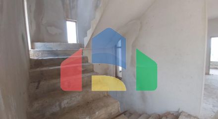 Продаж - Котедж 355 m² на о. Корфу