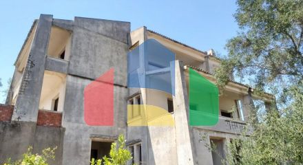 Продаж - Котедж 355 m² на о. Корфу