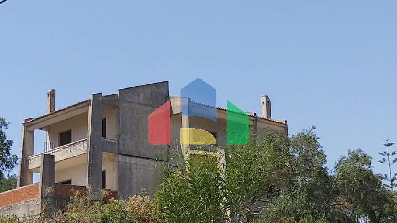 Продаж - Котедж 355 m² на о. Корфу