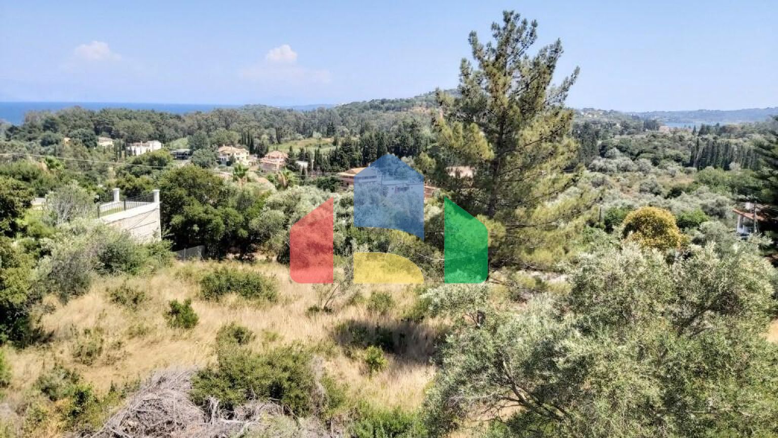 Продаж - Котедж 355 m² на о. Корфу