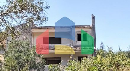 Продаж - Котедж 355 m² на о. Корфу