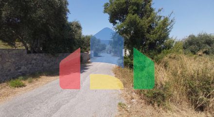 Продаж - Котедж 355 m² на о. Корфу