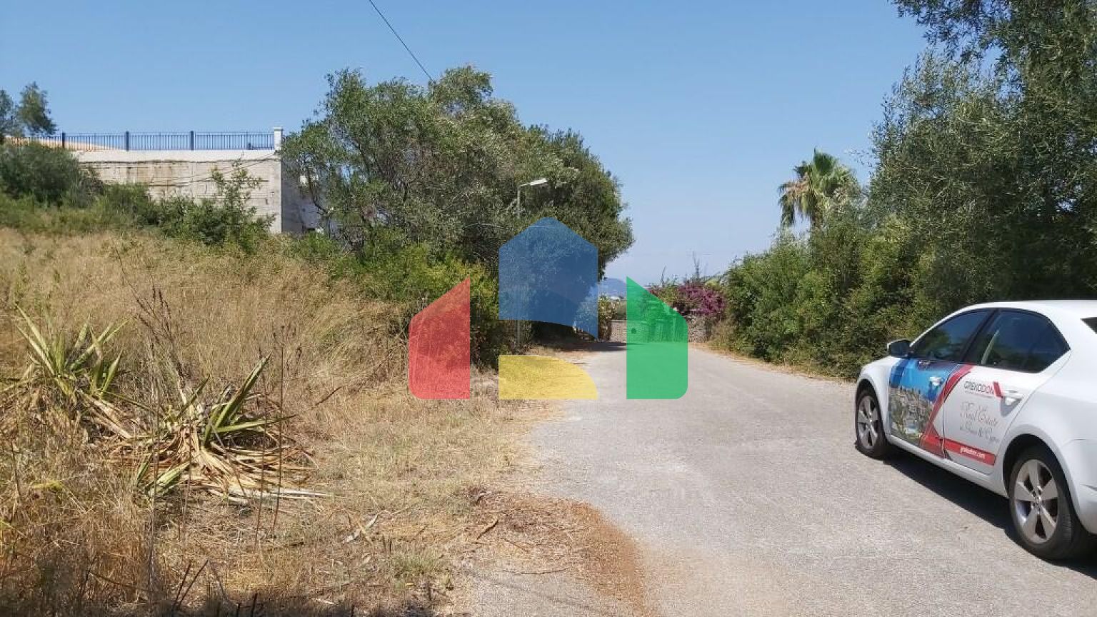 Продаж - Котедж 355 m² на о. Корфу