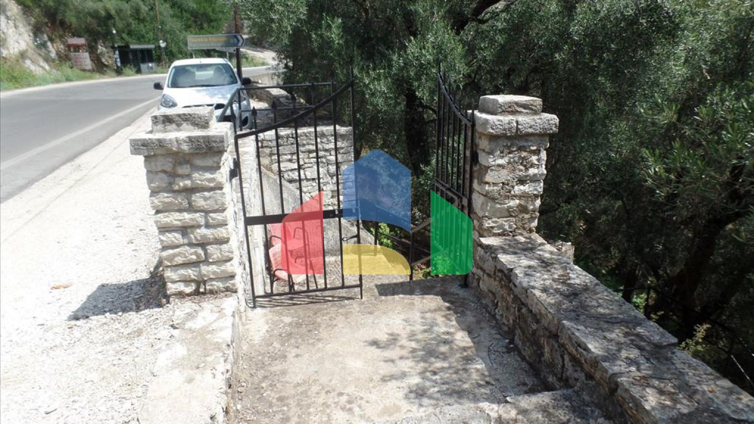 Продажа - Гостиница 300 m² на о. Корфу