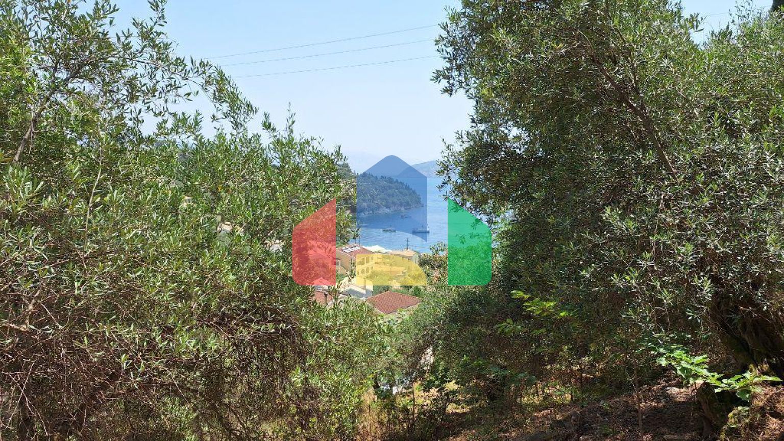 Продаж - Земельна ділянка 2100 m² на о. Корфу