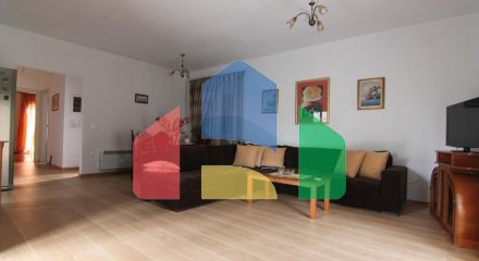 Продаж - Котедж 274 m² на о. Корфу