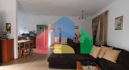 Продаж - Котедж 274 m² на о. Корфу