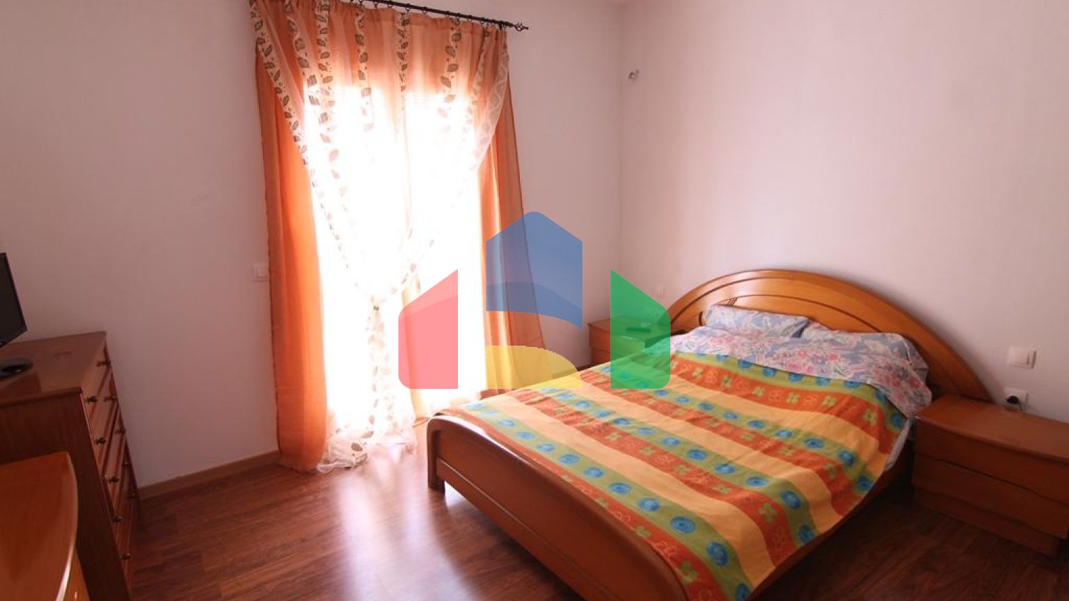 Продаж - Котедж 274 m² на о. Корфу