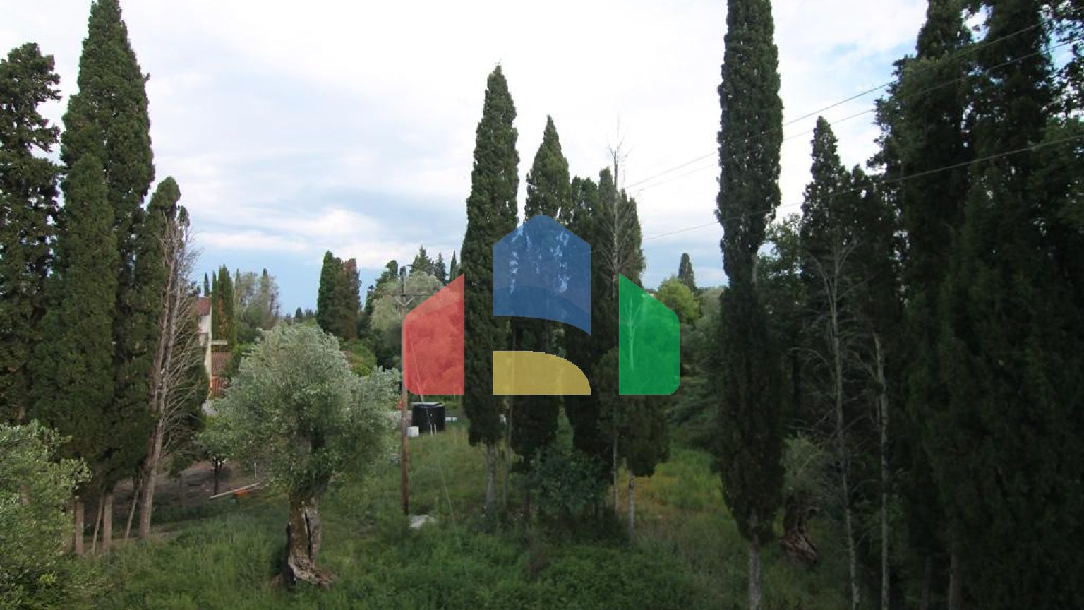 Продаж - Котедж 274 m² на о. Корфу