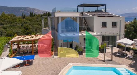 For Sale - Villa 436 m² in Corfu