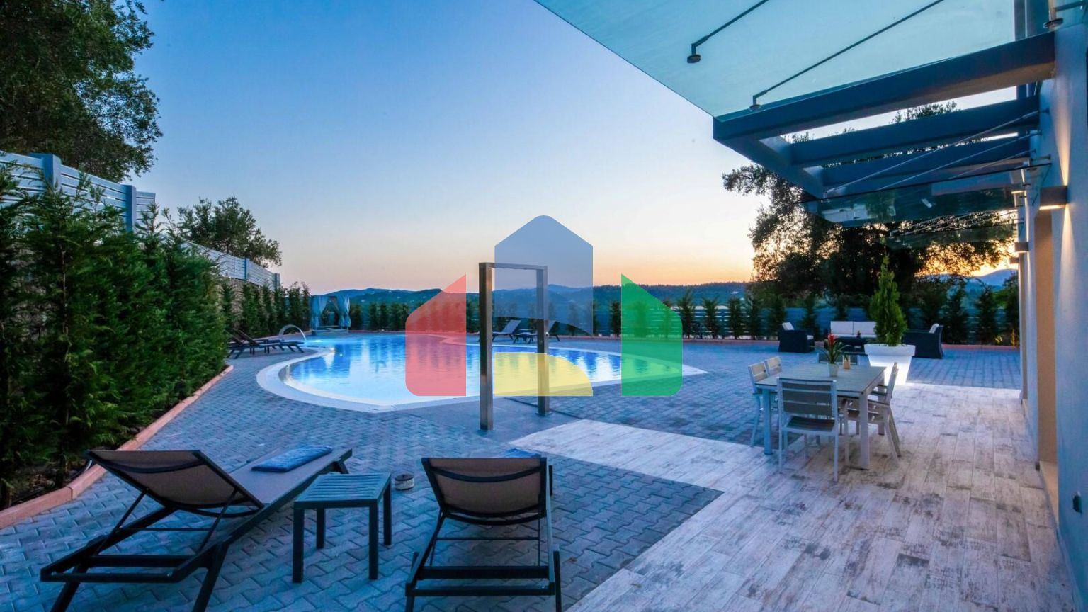 Продажа - Вилла 436 m² на о. Корфу