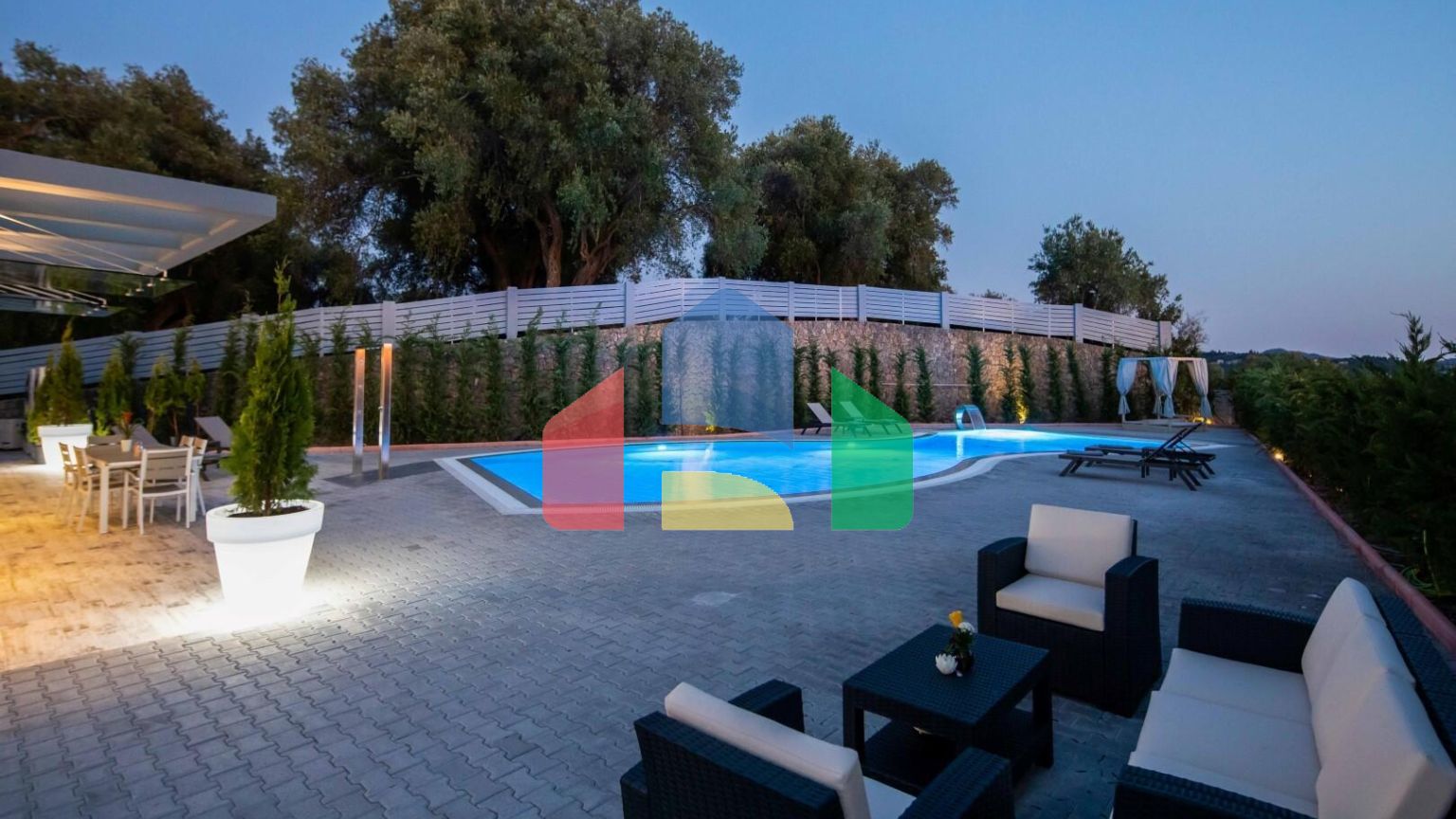 Продажа - Вилла 436 m² на о. Корфу