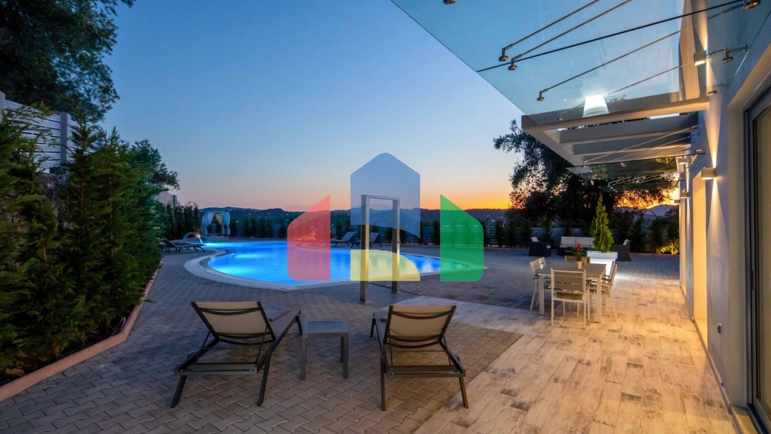 Продажа - Вилла 436 m² на о. Корфу