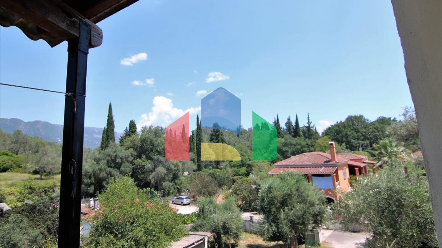 Продажа - Коттедж 220 m² на о. Корфу