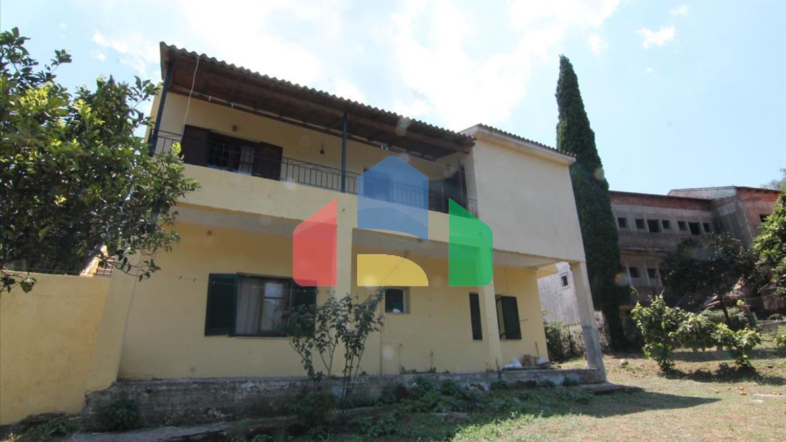 Продажа - Коттедж 220 m² на о. Корфу