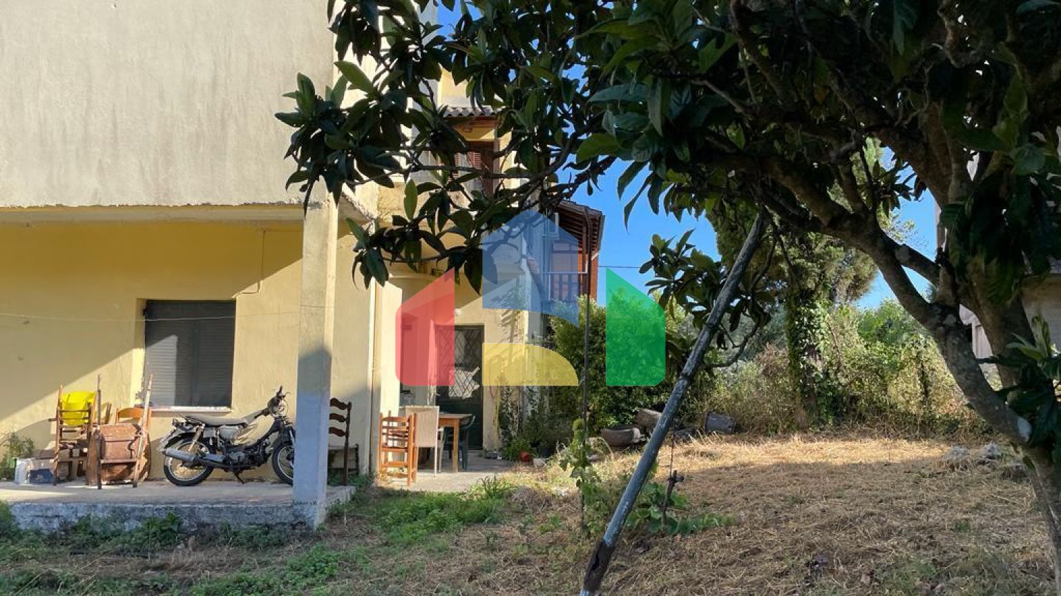 Продажа - Коттедж 220 m² на о. Корфу