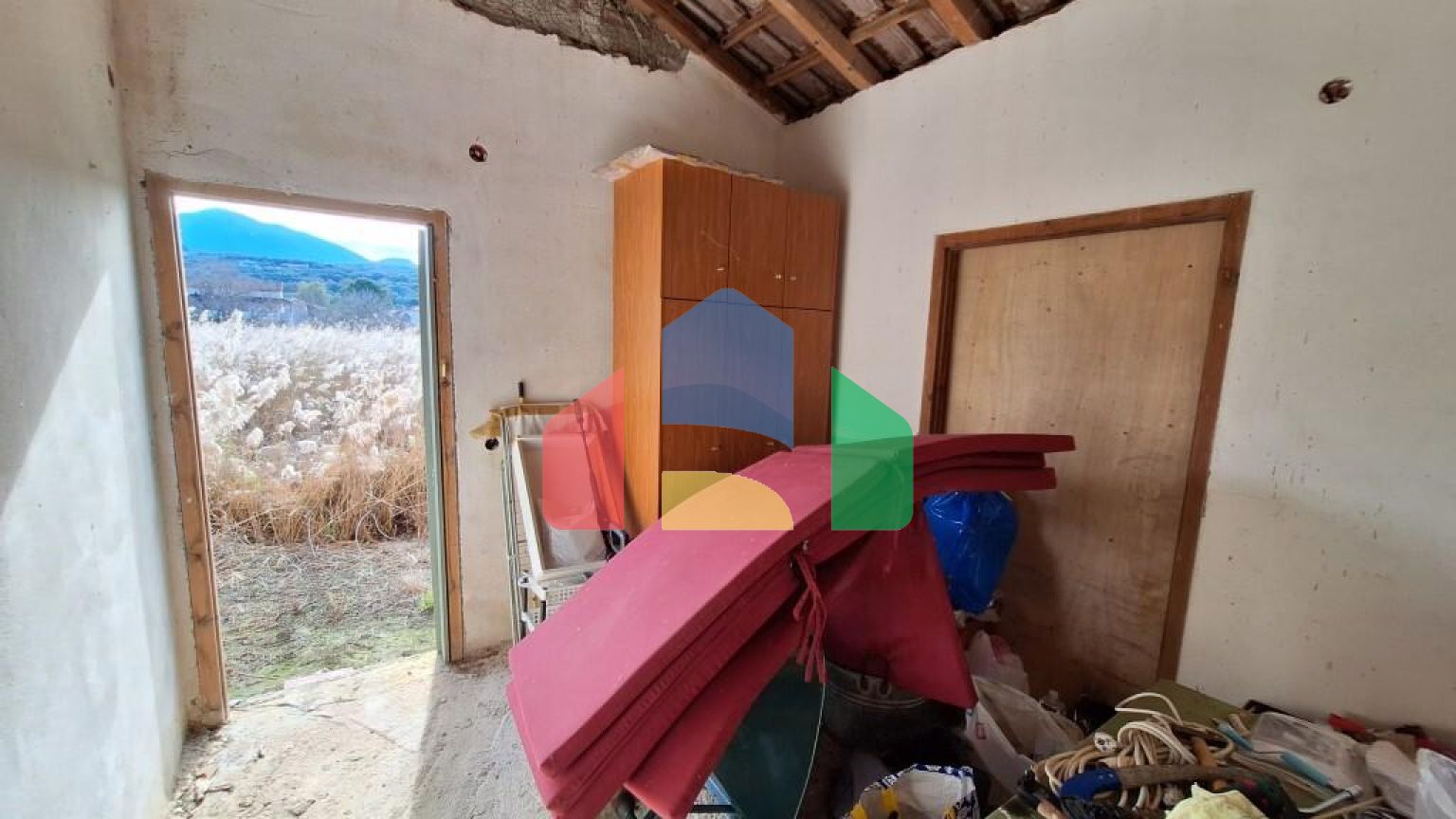 Продаж - Котедж 58 m² на о. Корфу