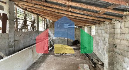 Продаж - Земельна ділянка 10000 m² на о. Корфу