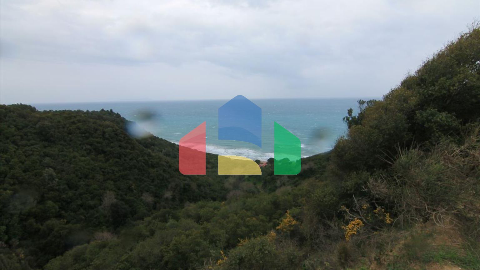 Продаж - Земельна ділянка 205000 m² на о. Корфу