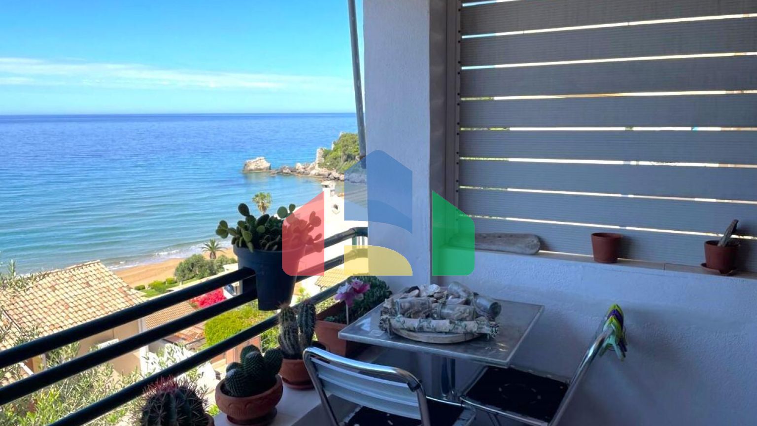 Продаж - Квартира 55 m² на о. Корфу