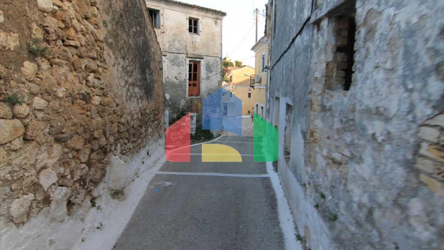 Продаж - Котедж 250 m² на о. Корфу