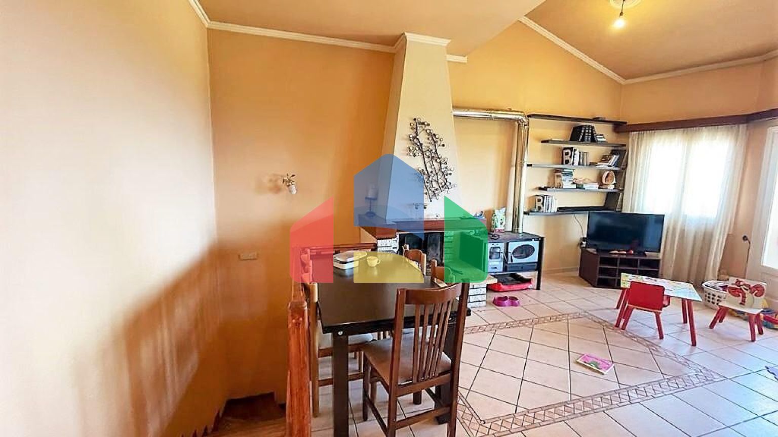 Продажа - Коттедж 124 m² на о. Корфу