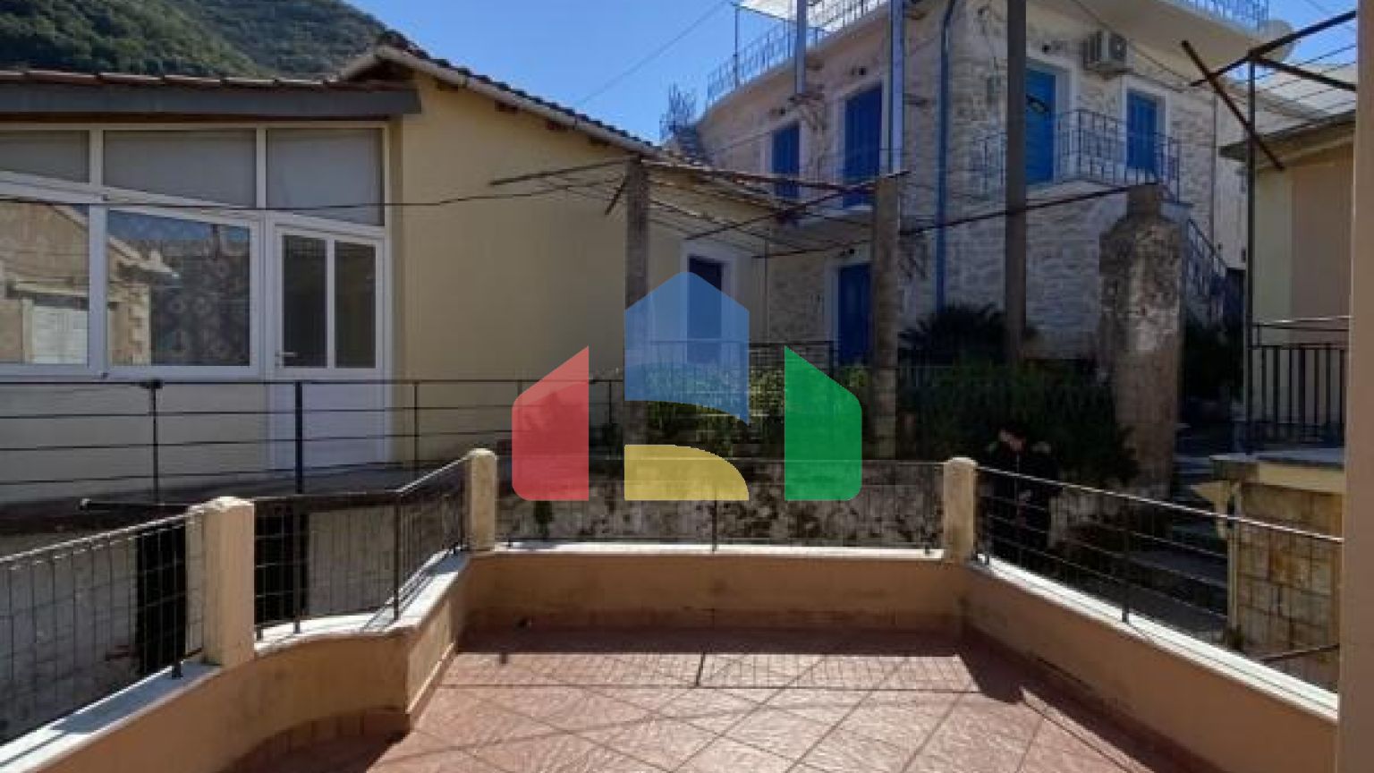 Продажа - Коттедж 124 m² на о. Корфу