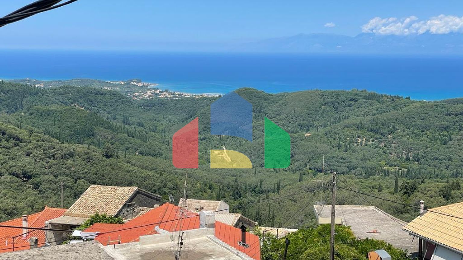 Продажа - Коттедж 124 m² на о. Корфу