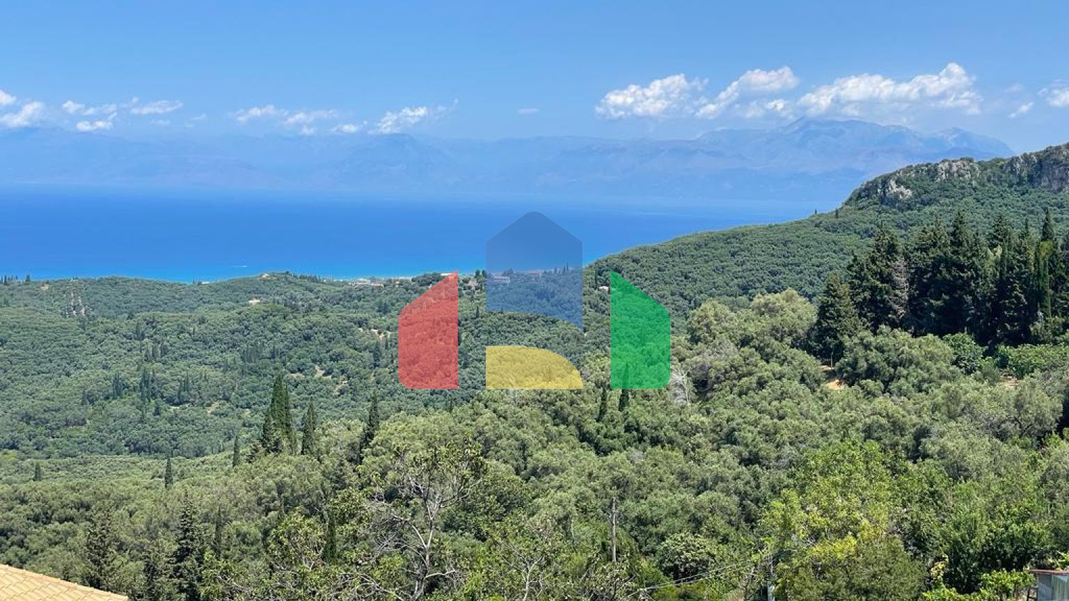 Продажа - Коттедж 124 m² на о. Корфу