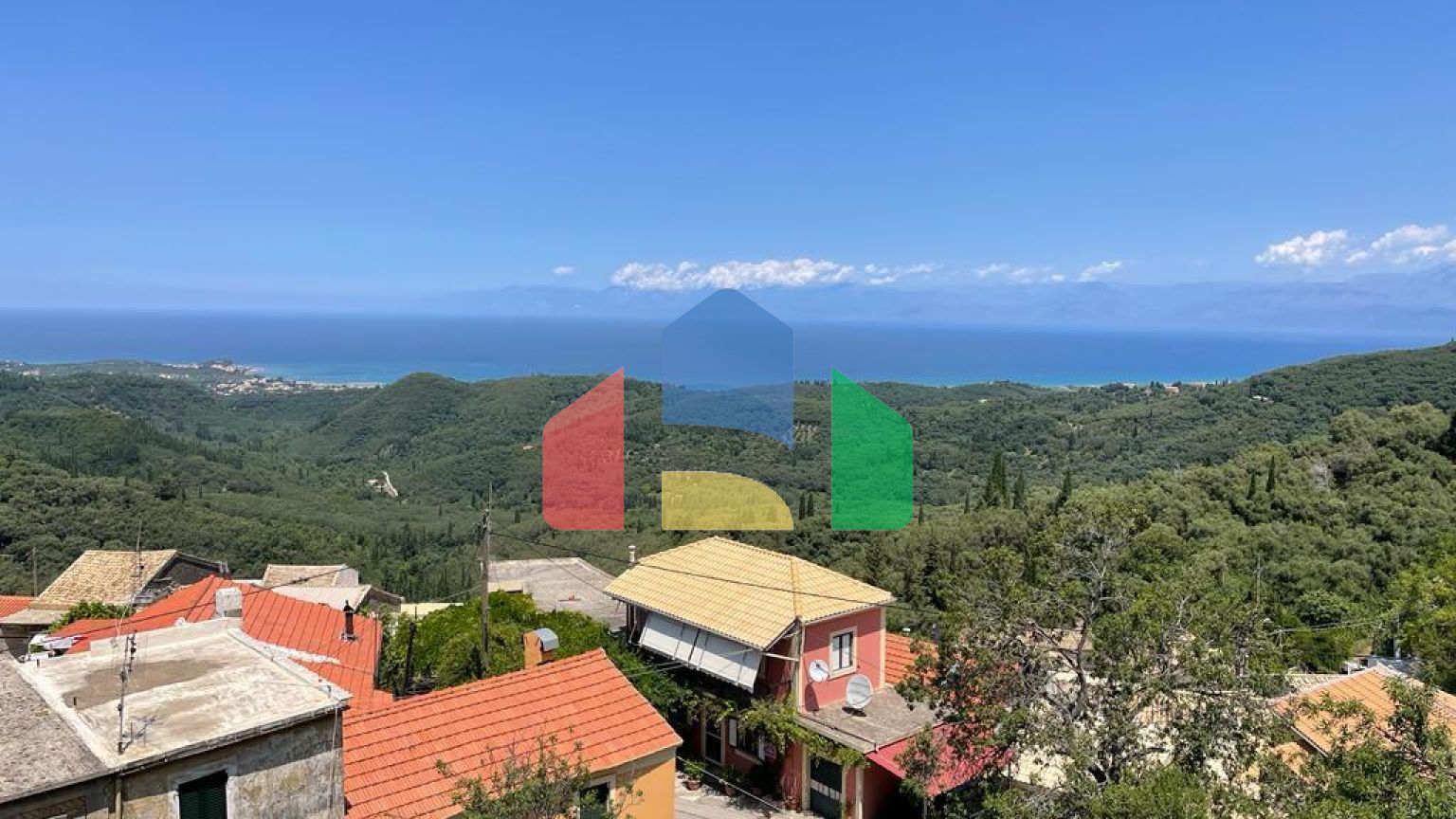 Продажа - Коттедж 124 m² на о. Корфу