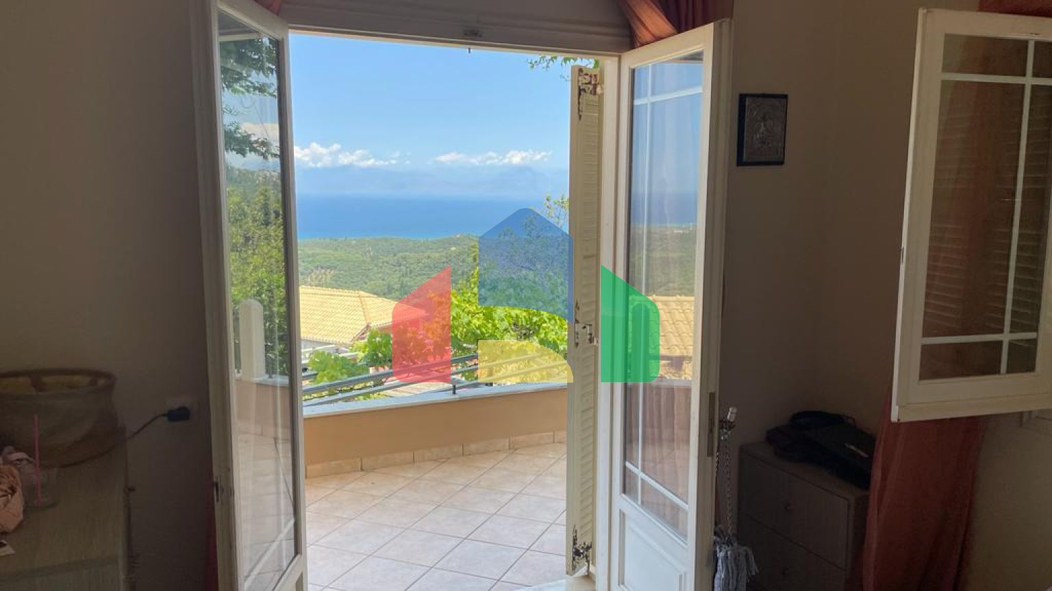 Продажа - Коттедж 124 m² на о. Корфу