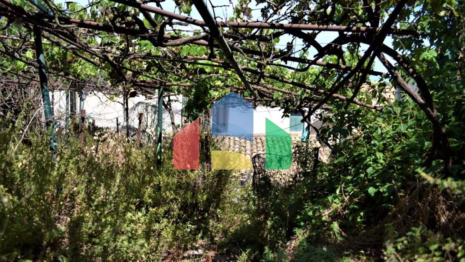 Продажа - Коттедж 75 m² на о. Корфу