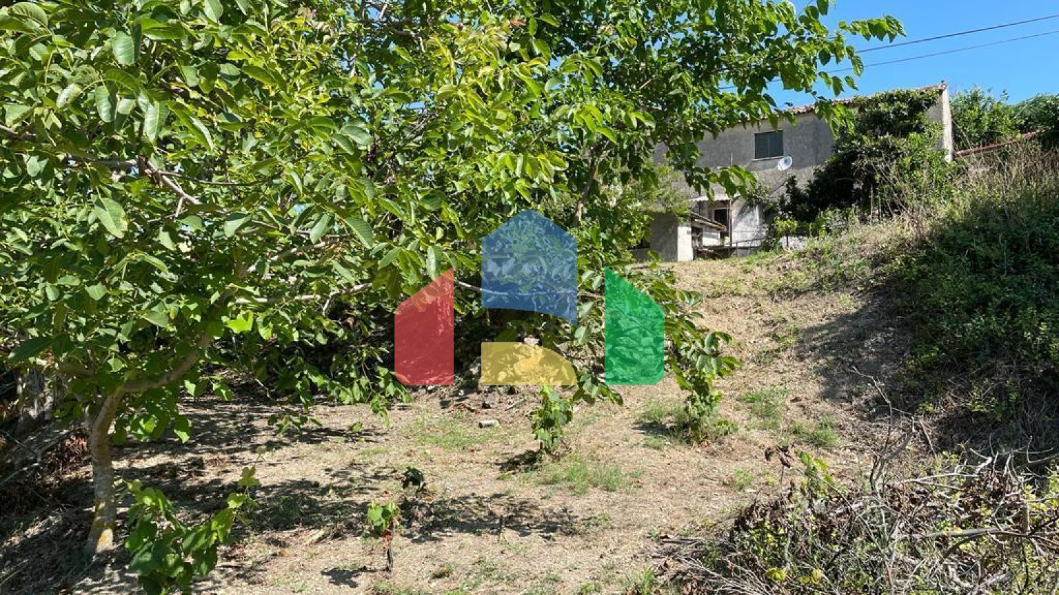 Продаж - Таунхаус 100 m² на о. Корфу