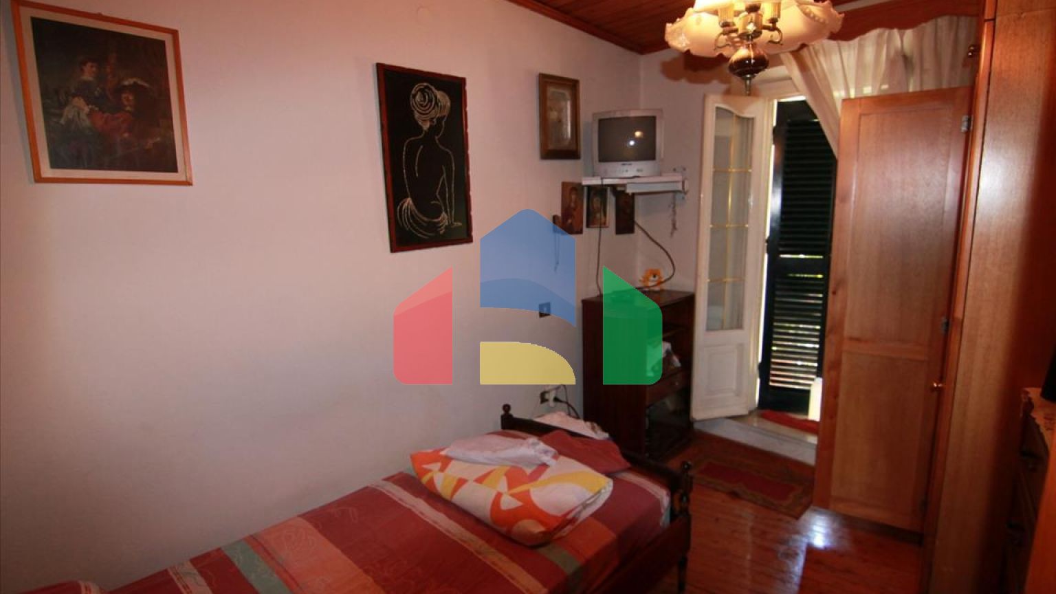 Продажа - Коттедж 180 m² на о. Корфу