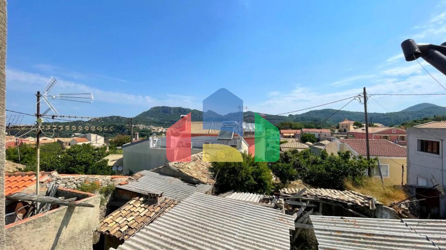 Продажа - Таунхаус 140 m² на о. Корфу