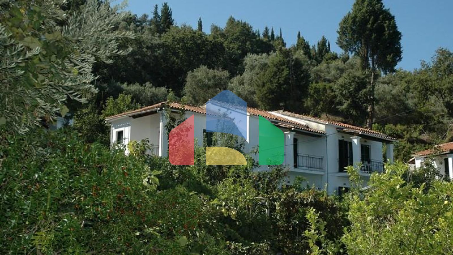 Продаж - Готель 400 m² на о. Корфу