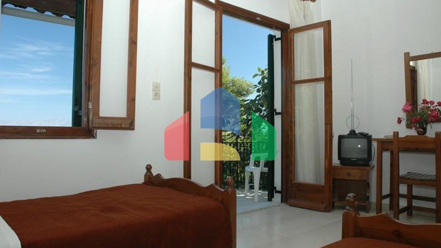 Продаж - Готель 400 m² на о. Корфу