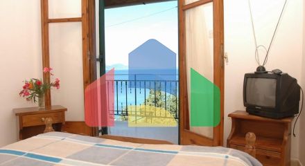 Продаж - Готель 400 m² на о. Корфу