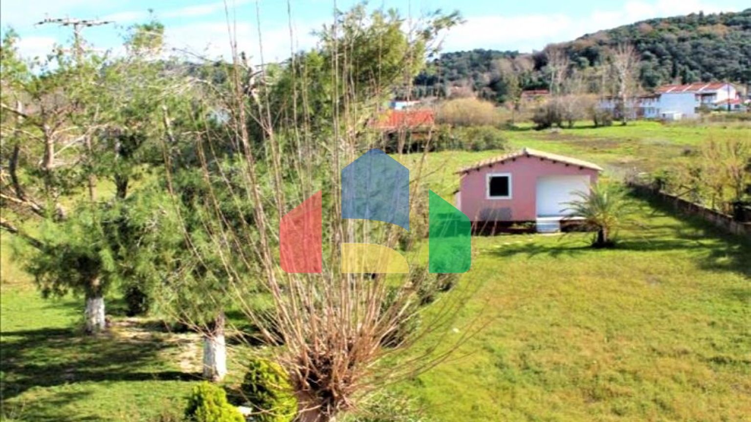 Продаж - Готель 390 m² на о. Корфу