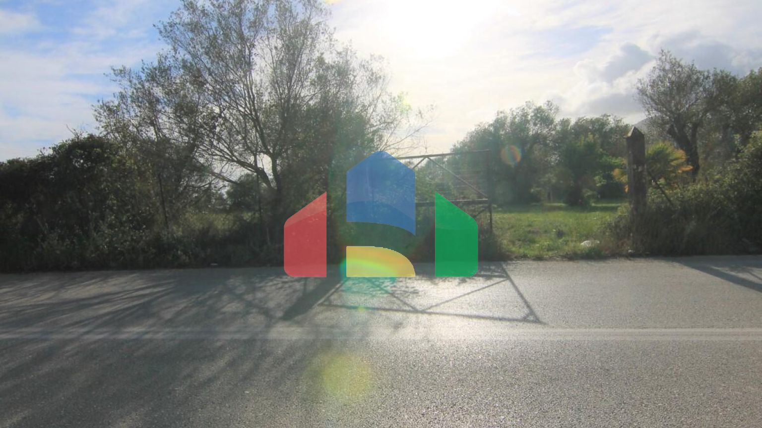 Продажа - Земельный участок 4188 m² на о. Корфу