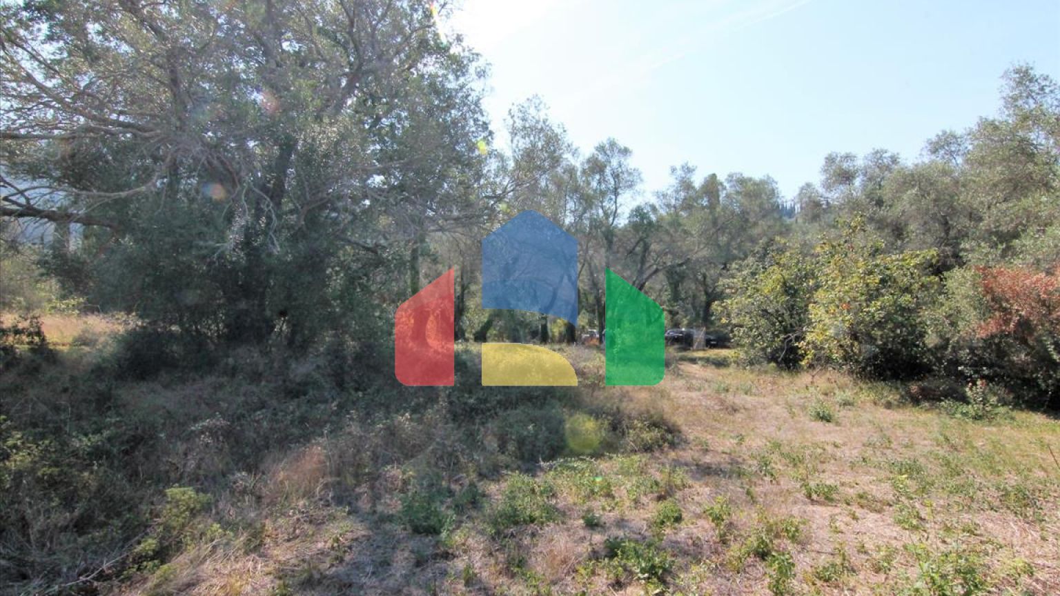 Продажа - Земельный участок 20700 m² на о. Корфу